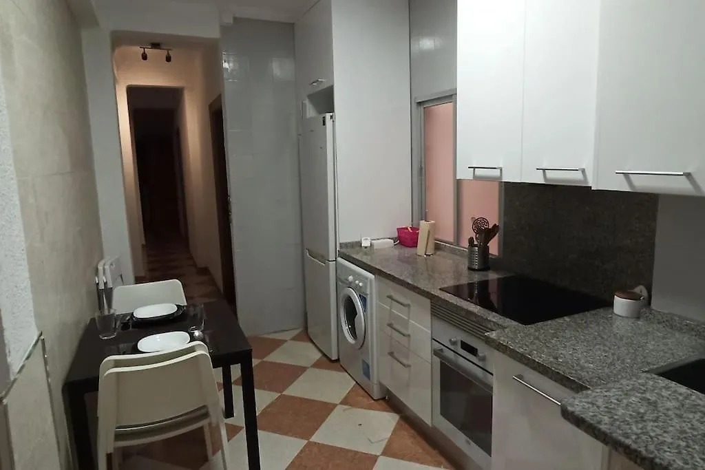 شقة Acogedor Apartamento ¡A 10 Minutos Del Centro De Malaga! 0*, مالقة